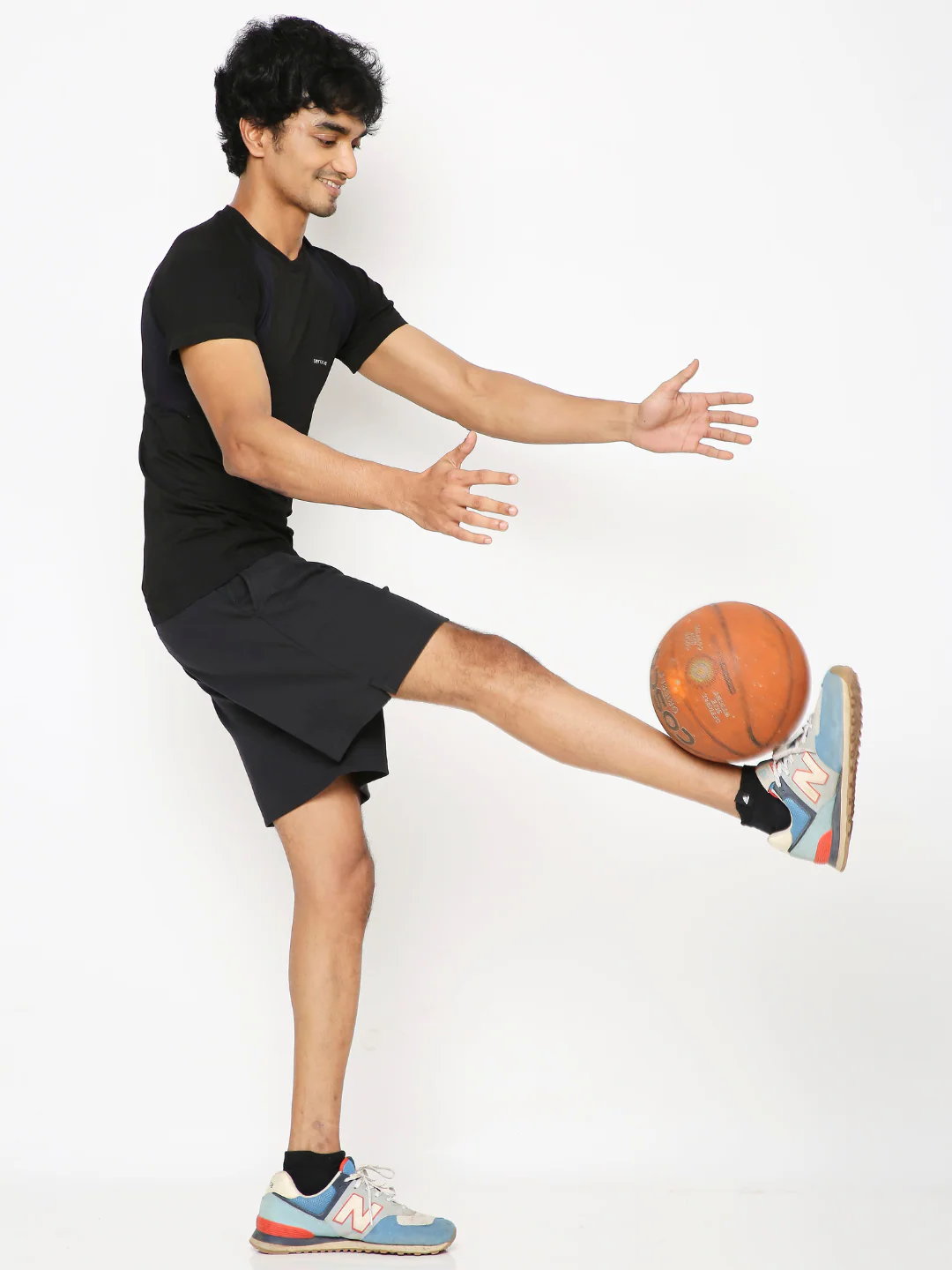 Seamless Performance Tee / Body-Fit - Image 22
